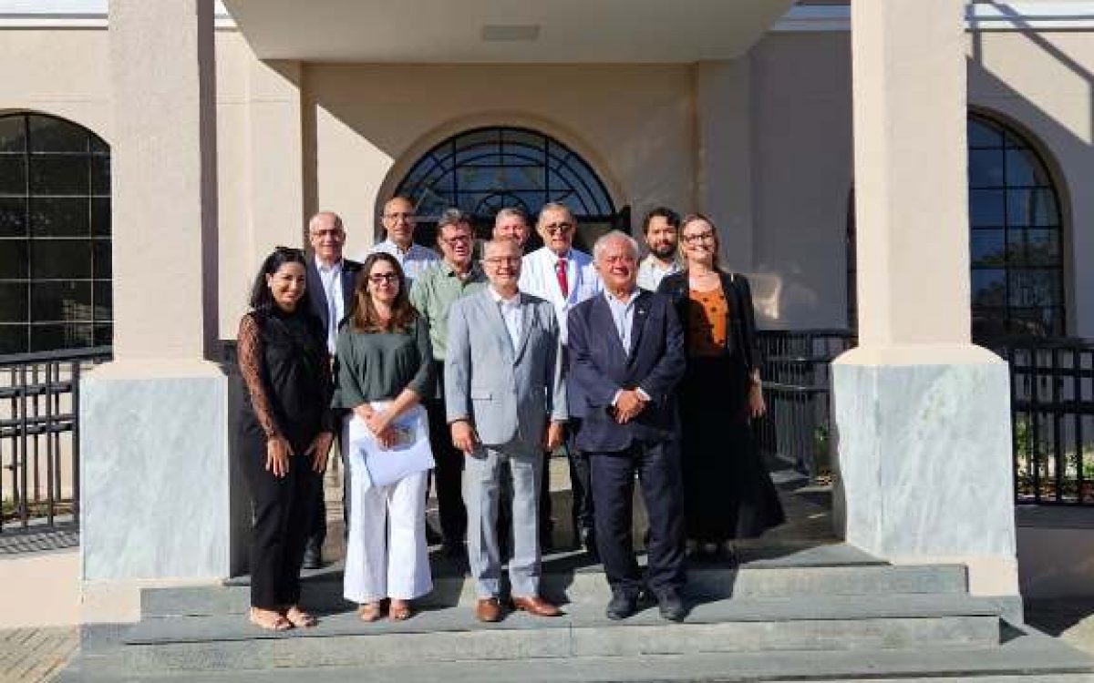 Hospital Casa de Retiro São Francisco e SENAI CIMATEC firmam parceria para inovação e desenvolvimento de tecnologias em saúde