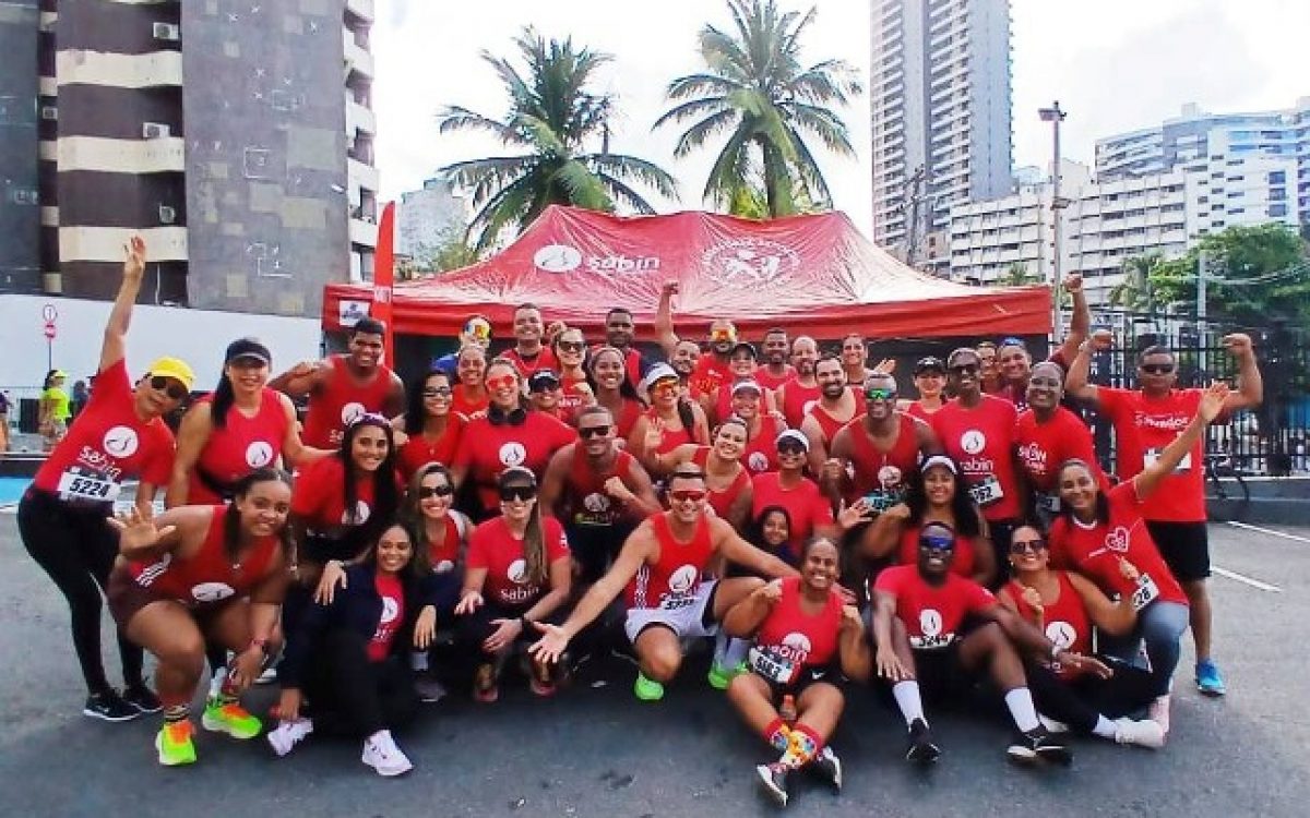 Colaboradores do Sabin participam da corrida AMB Run Experience 2025