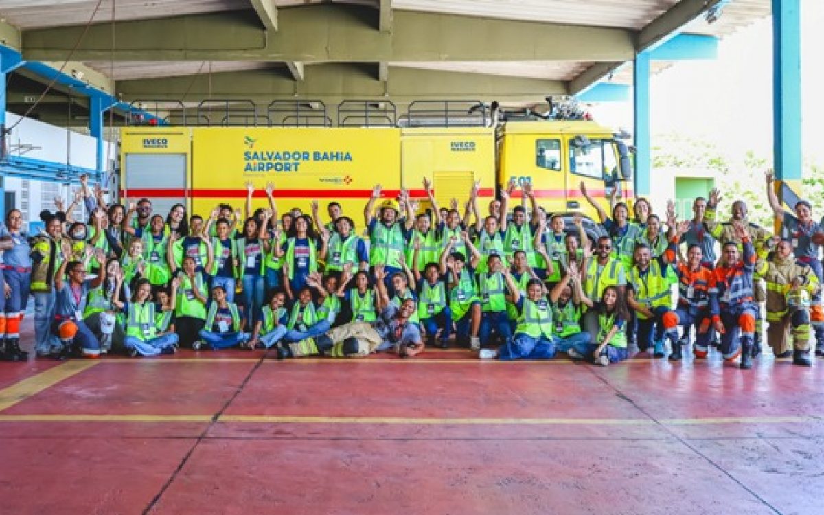 Salvador Bahia Airport abre as portas para 50 estudantes da rede pública e leva lições de segurança operacional à comunidade