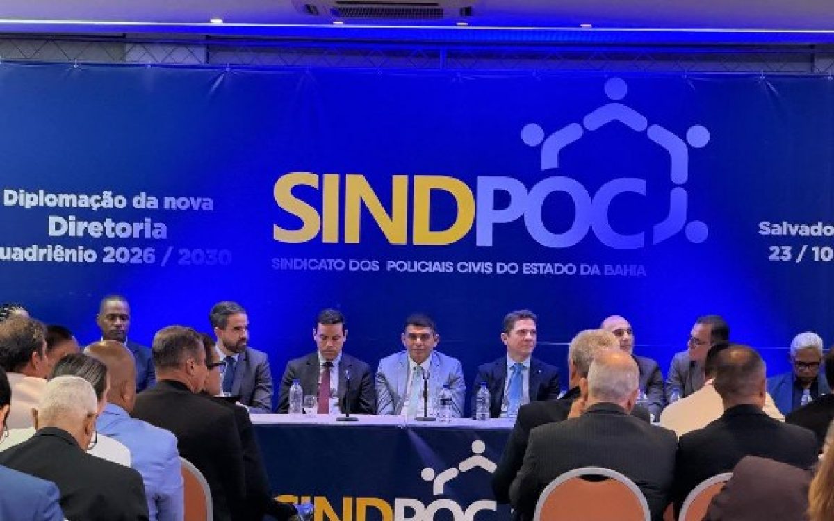 Escritório Ana Patrícia Dantas Leão prestigia posse da nova diretoria do Sindpoc