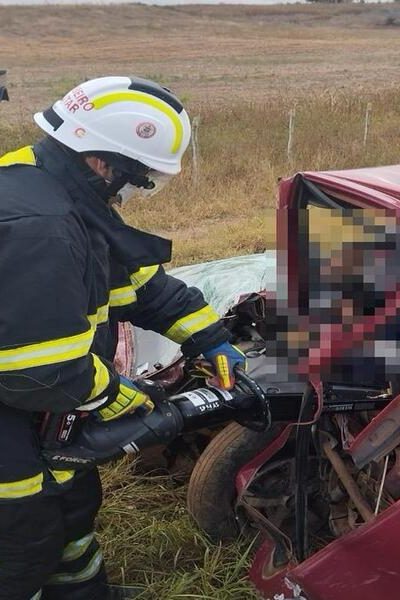 Equipes da 2ª CIA do 15º BBM atendem ocorrência de acidente veicular em Fátima-BA