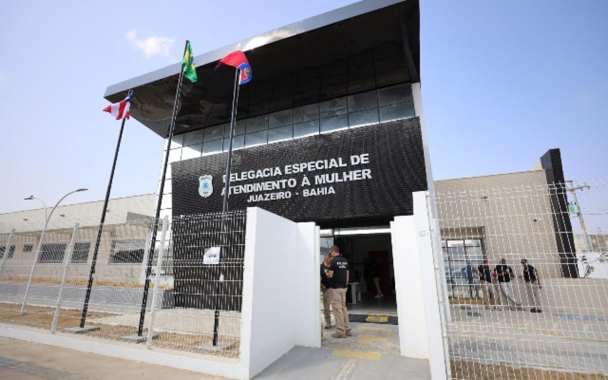 Investigado por violência doméstica é preso por furto em Juazeiro