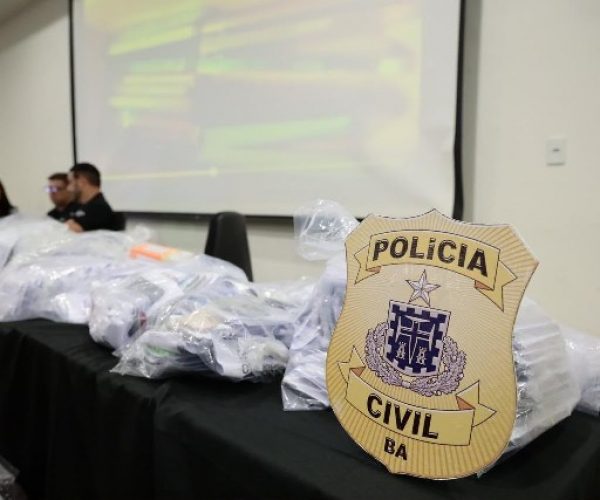 Polícia Civil realiza envio de mensagens em massa para recuperação de celulares roubados ou furtados