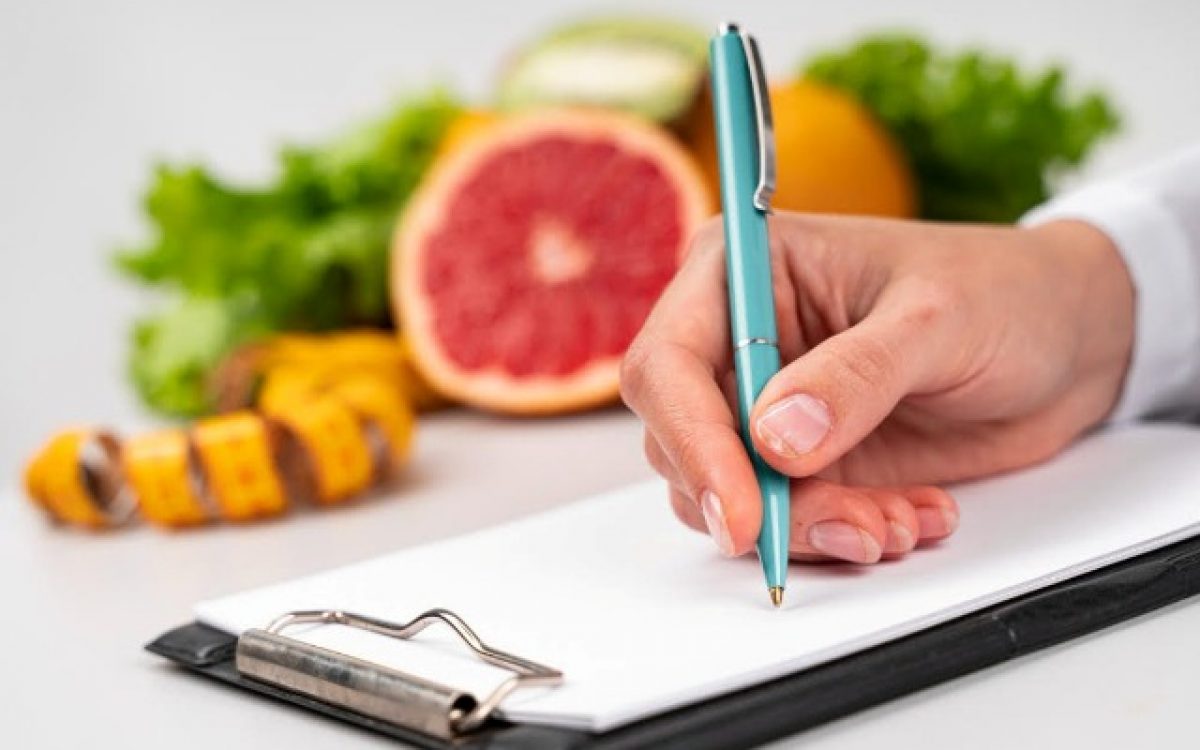 Curso de Nutrição da Unijorge atende população com serviços gratuitos de educação nutricional e dietoterapia