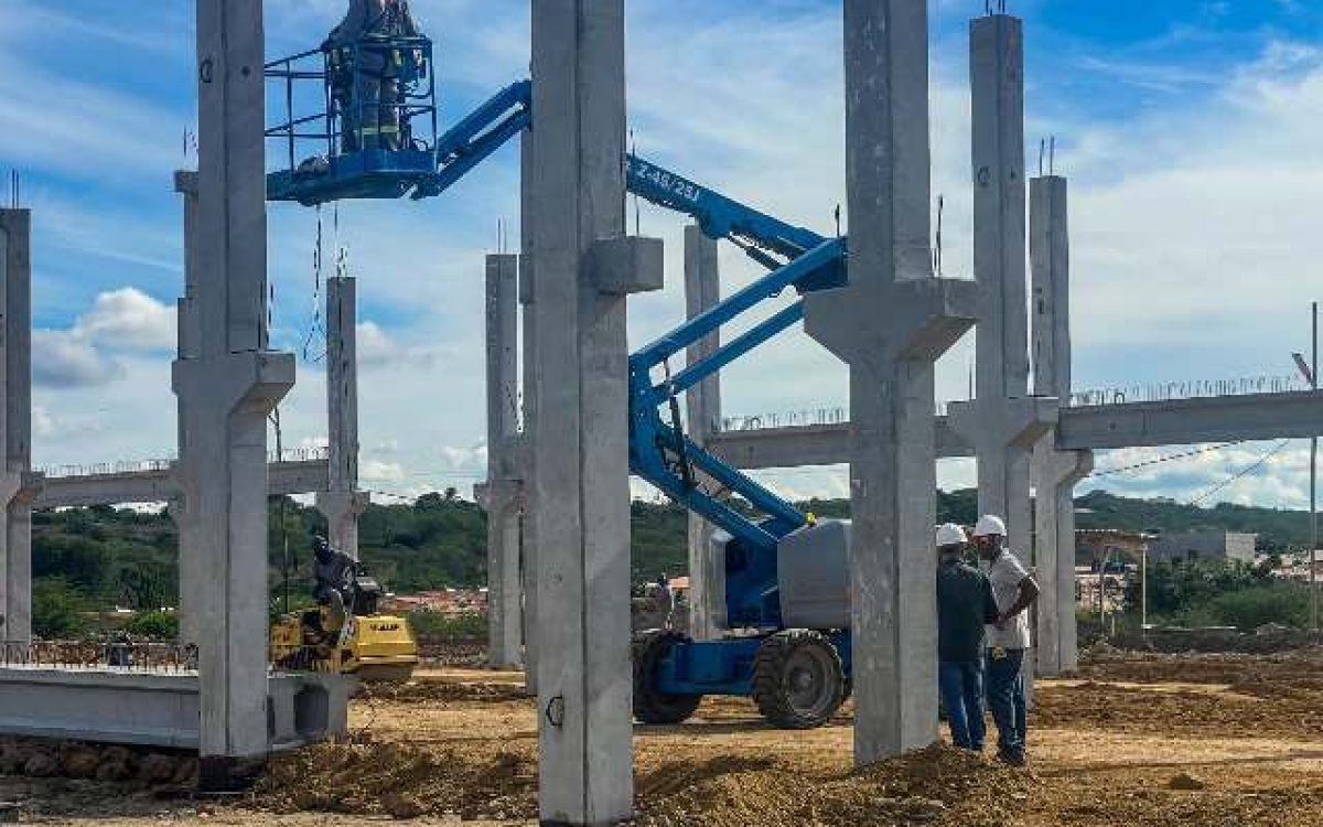 Conder avança na construção do Hospital e Maternidade Regional do Sisal, em Serrinha