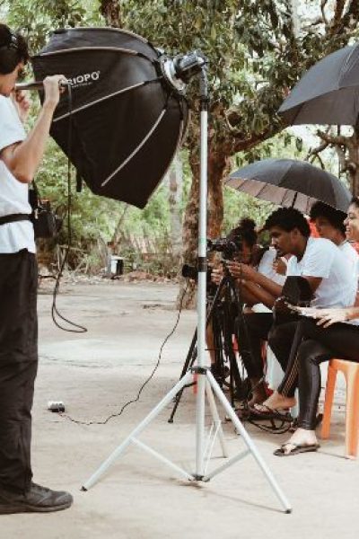 Faltam 6 dias para a estreia do documentário que celebra a força e a ancestralidade das lavadeiras de LençóisA contagem regressiva começou!