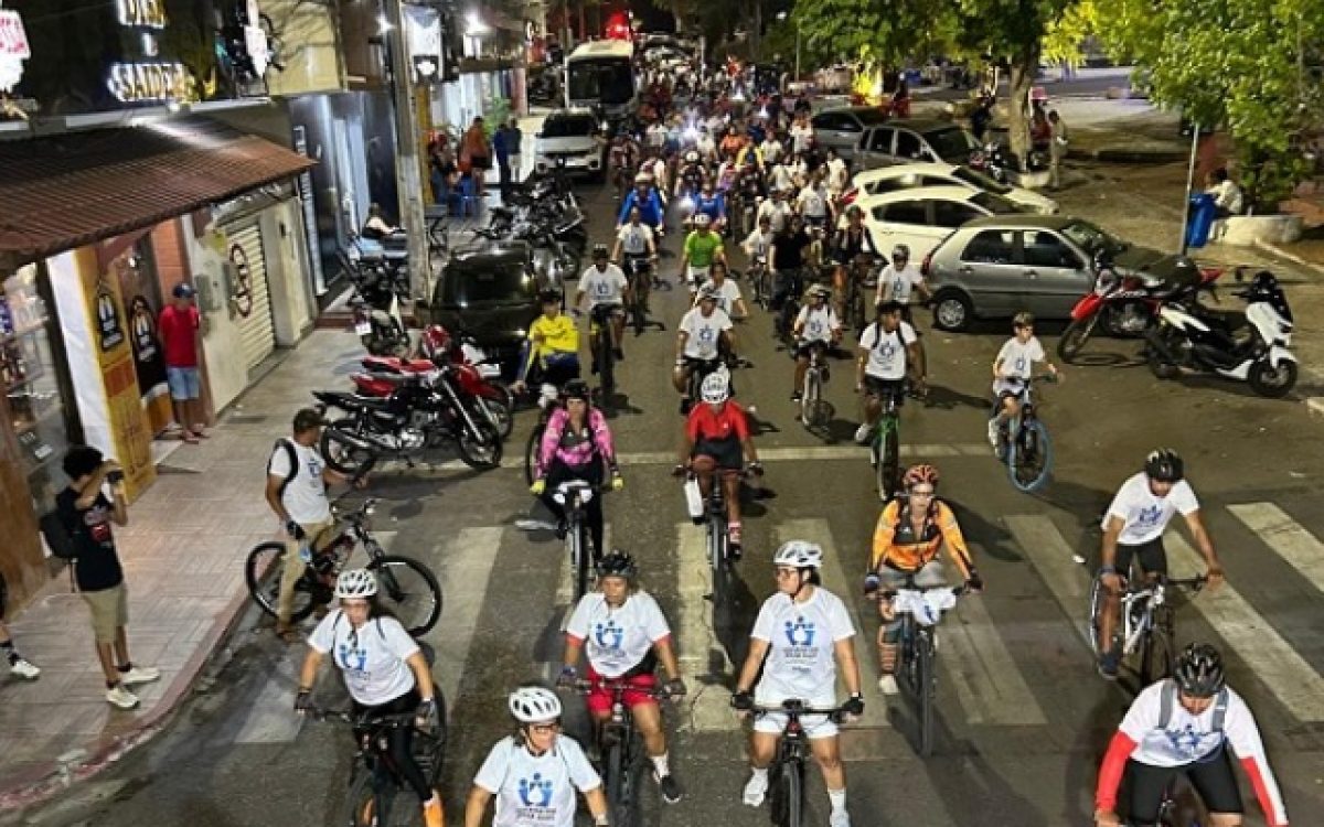 Passeio ciclístico mobiliza 200 participantes na Semana da Água em Paulo Afonso