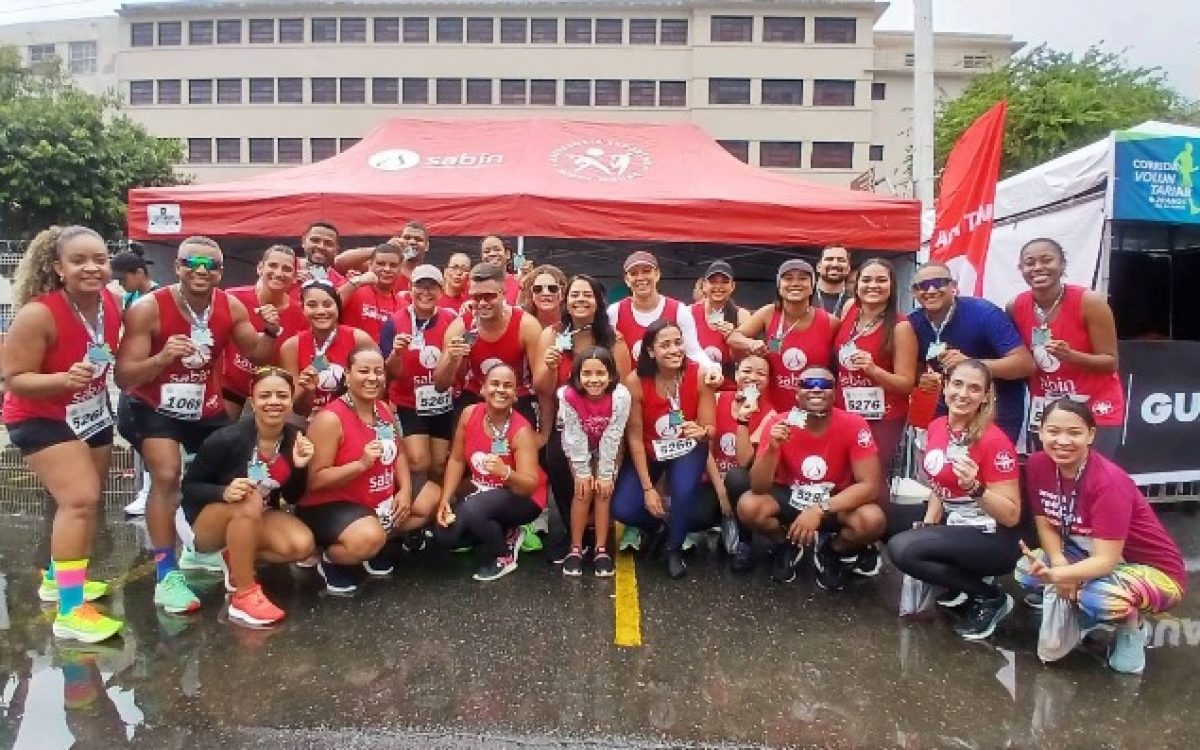 Colaboradores do Sabin participam de ‘Corrida VoluntariAr – 20 anos da JA Bahia’