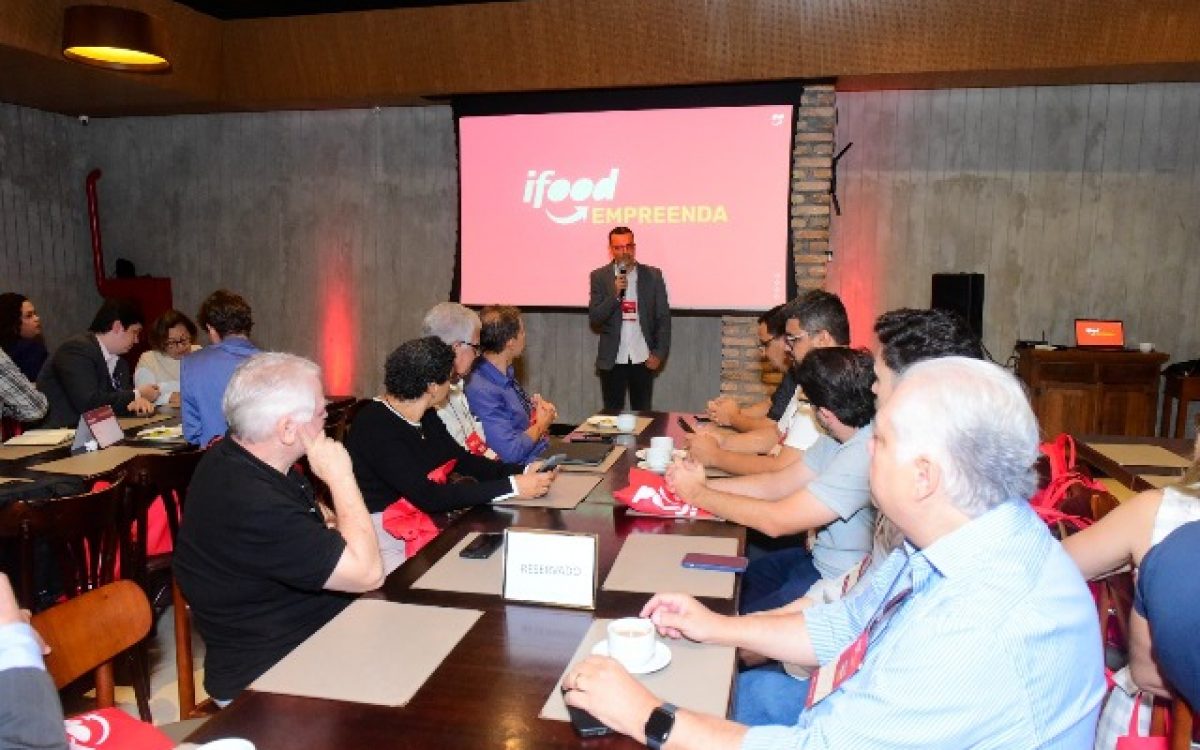 Evento promovido pelo iFood, Governo da Bahia, Sebrae BA e Abrasel reuniu donos de pequenos e médios negócios de Salvador