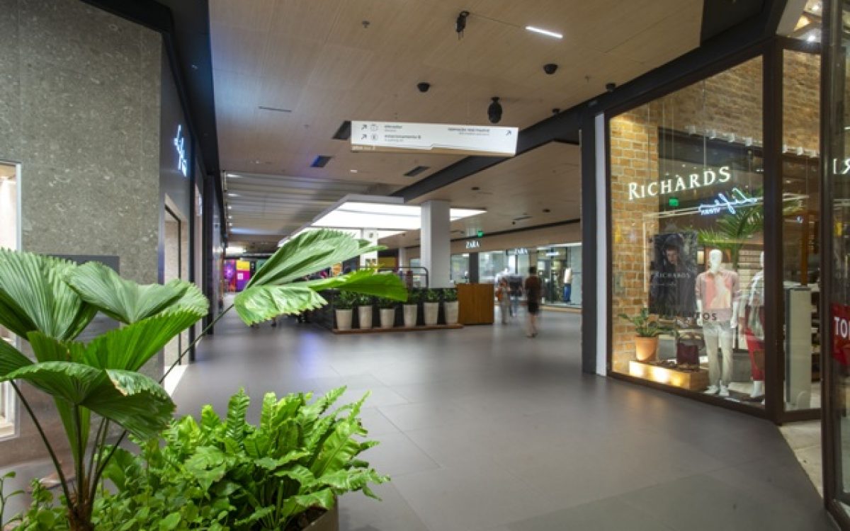 Janeiro começa com promoções imperdíveis e sorteio de kits Stanley no Shopping da Bahia