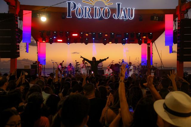 Jau celebra sucesso da primeira edição de festa no MAM e anuncia novo encontro em novembro