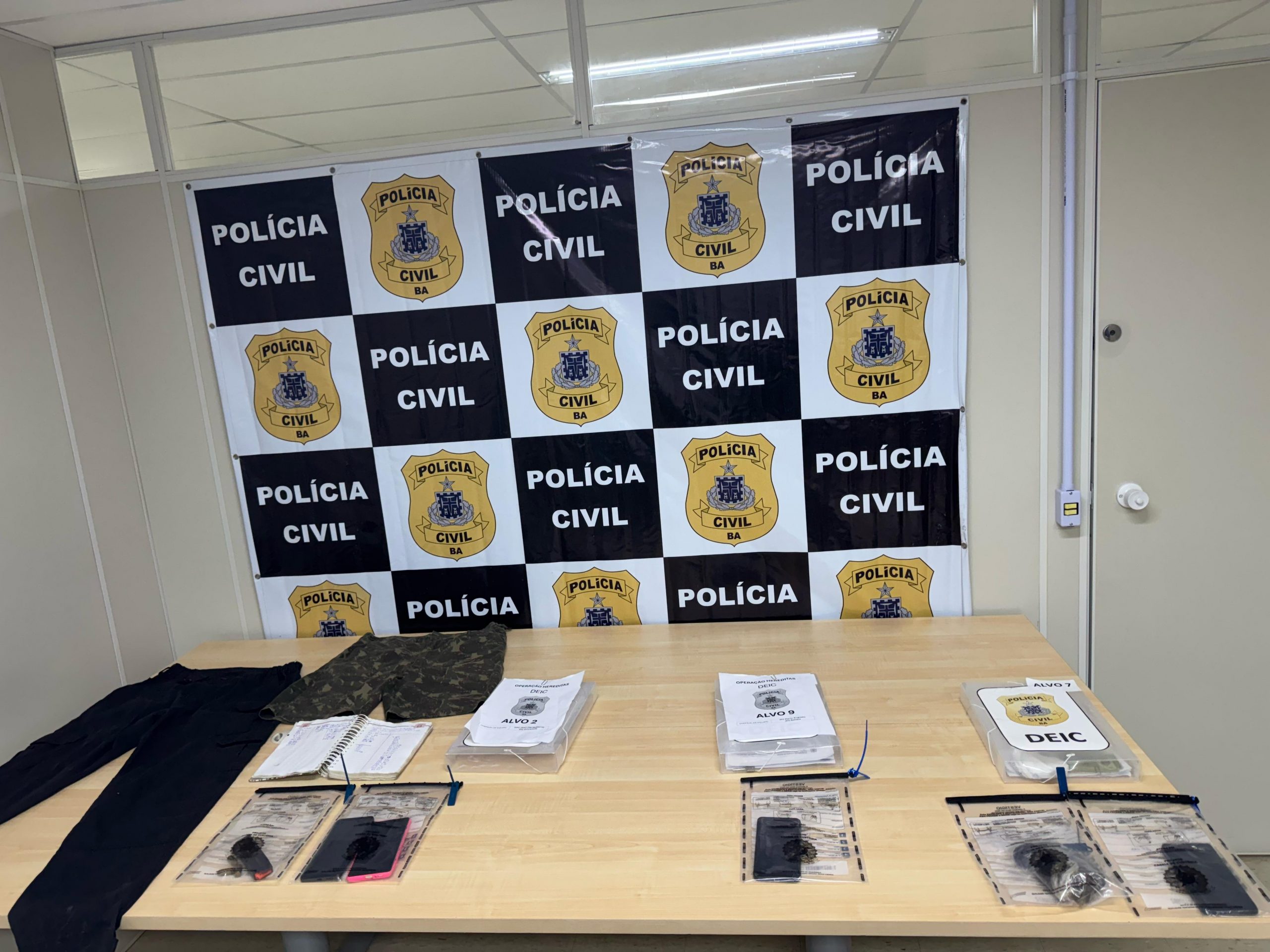 Polícia Civil prende 18 envolvidos com crimes contra o patrimônio na Bahia