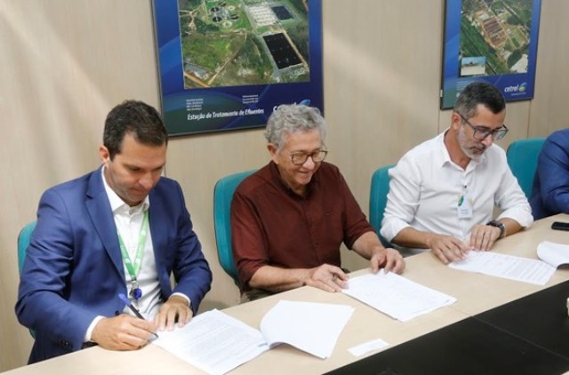 Embasa e Cetrel firmam acordo para ampliar cobertura de saneamento na RMS
