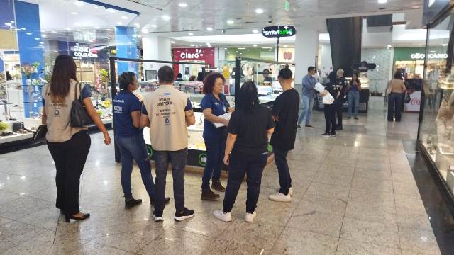 Operação Comércio Legal combate pirataria e protege consumidores em Salvador