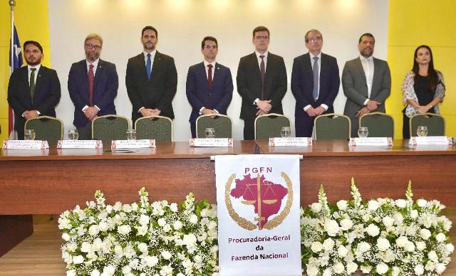 Salvador marca presença na posse do novo procurador-chefe da Fazenda Nacional na Bahia