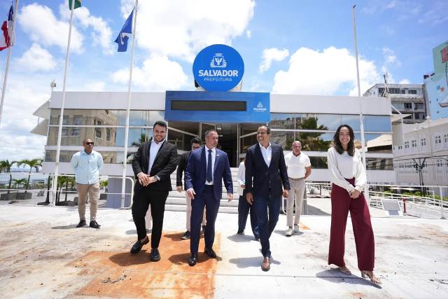 Prefeito Bruno Reis e o embaixador dos Emirados Árabes discutem investimentos para a capital baiana