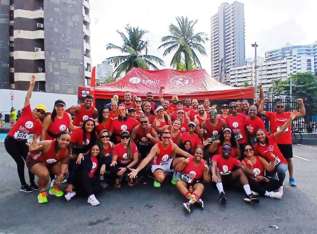 Colaboradores do Sabin participam da corrida AMB Run Experience 2025
