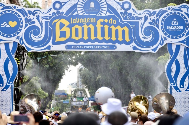 Circuito da Lavagem do Bonfim tem ascensores funcionando gratuitamente e medidas para amenizar o calor