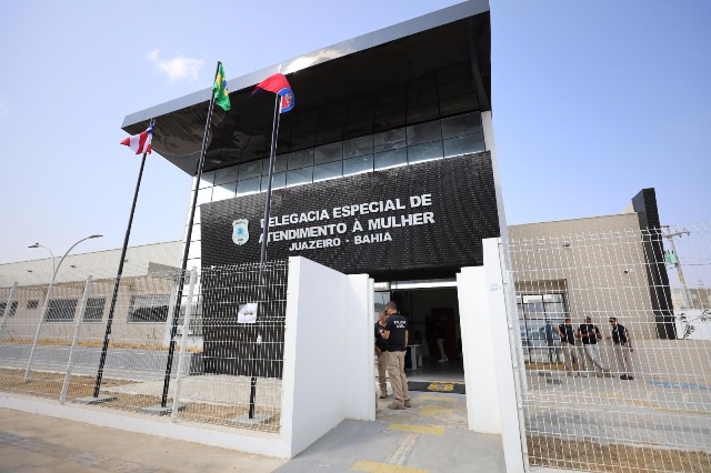 Investigado por violência doméstica é preso por furto em Juazeiro