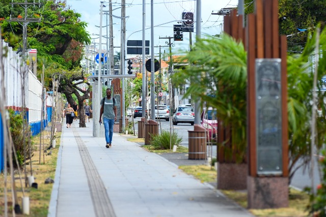 Prefeitura realiza serviços de manutenção no trajeto da tradicional Lavagem do Bonfim
