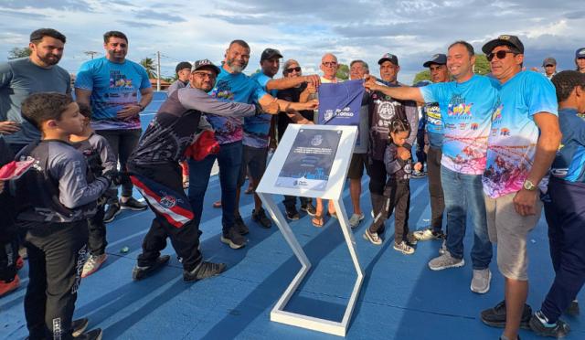 Prefeitura entrega obra de requalificação da primeira pista de BMX de Paulo Afonso