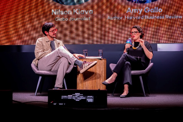 Neste domingo, Pedro Bial e Nilson Klava comandaram duas conversas no SXSW 2026, em Austin, no auditório da Casa São Paulo