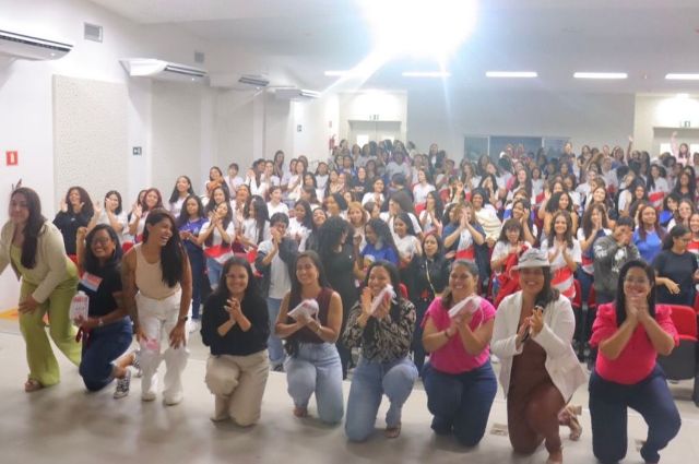 Vereadora Evinha participa do “Papo de Garota” no CETIPA e fala sobre o lugar das mulheres na sociedade