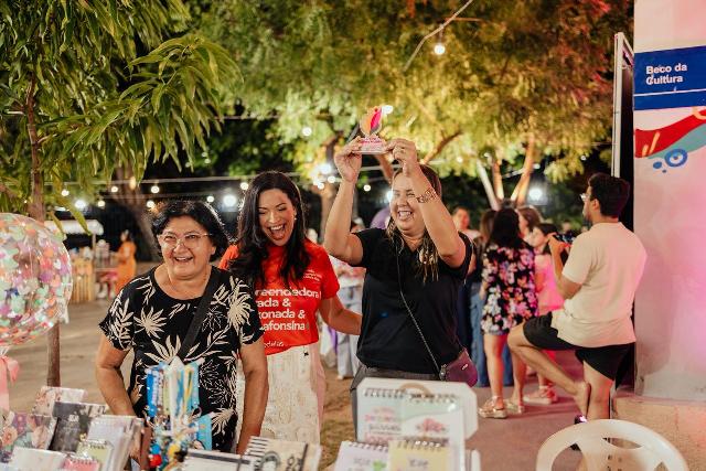 Na tribuna, vereadora Evinha destaca Corrida Delas, valorização do esporte e empreendedorismo feminino em Paulo Afonso