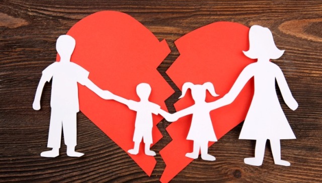 “Nossos Filhos e Duas Casas”