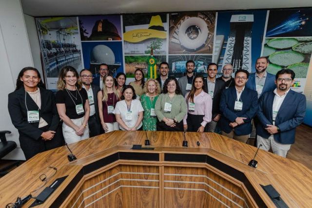 Salvador participa de reunião em Brasília sobre projeto internacional de combate à poluição plástica
