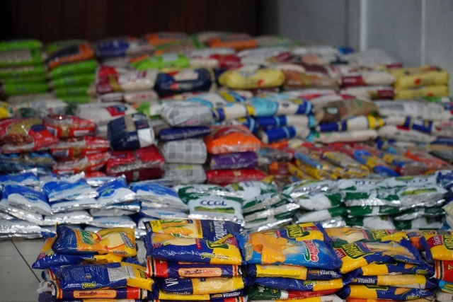 Mobilização estudantil arrecada quase 3 toneladas de alimentos para doação em Salvador e Litoral Norte