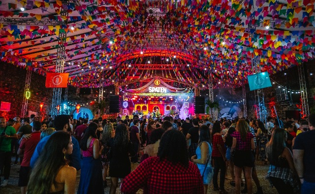 Arraiá do Biergarten leva forró, tradição e encontros ao Trapiche Barnabé