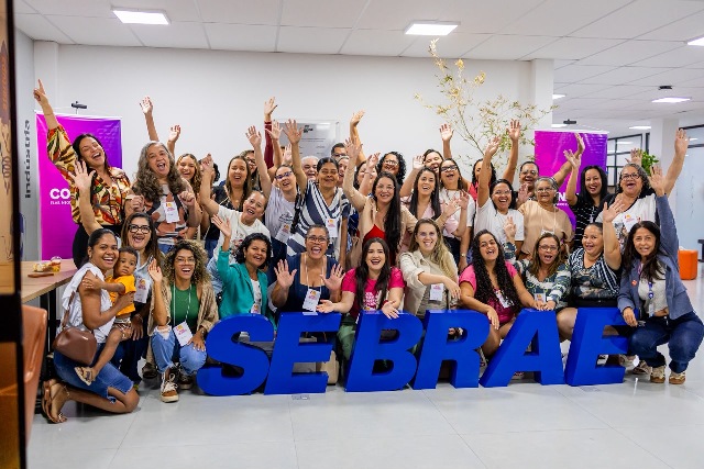 Vereadora Evinha promove capacitação sobre organização financeira para mais de 50 empreendedoras através do Circuito Compre Delas e Lidera Mulher