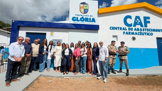 Glória inaugura nova Central de Abastecimento Farmacêutico e retoma o Saúde em Casa