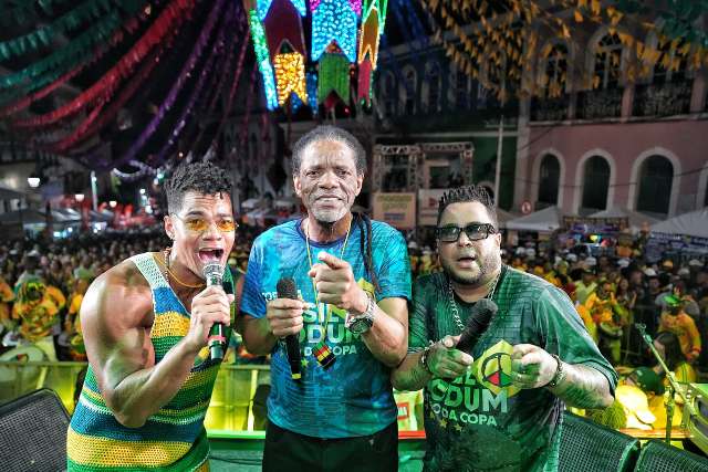 Torcida Brasil Olodum encerra participação no São João da Bahia com festa, futebol e celebração no Pelourinho