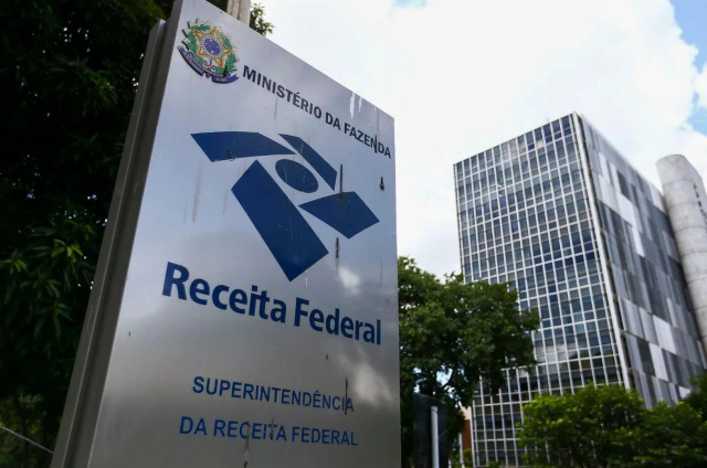 Empresas que usam IA precisam redobrar cuidados fiscais após nova política da Receita Federal