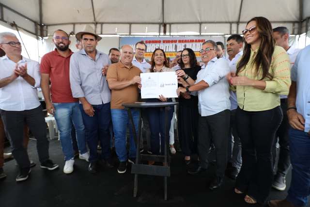 Assinada ordem de serviço para construção do Hospital de Maracás