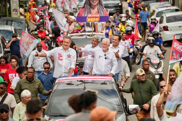 Jerônimo reúne Time de Lula em Cajazeiras e comanda mobilização do 13 em toda a Bahia