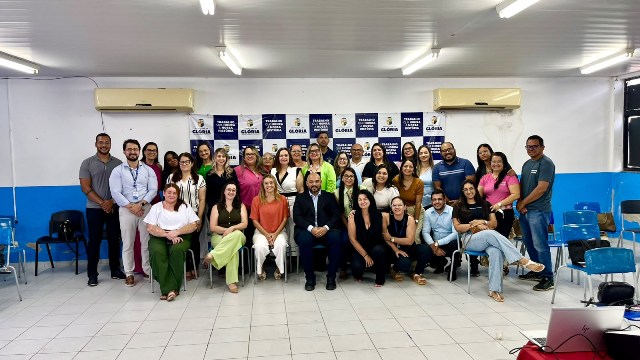 Glória promove reunião para fortalecer a rede de proteção a crianças e adolescentes vítimas de violência