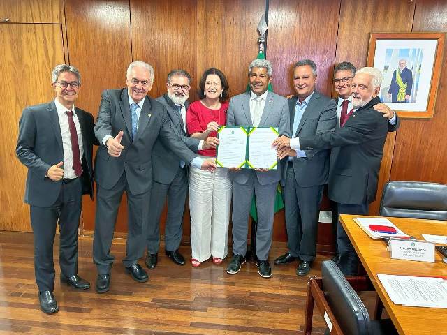 Em agenda com Jerônimo Rodrigues, Governo Federal formaliza destinação de R$ 3 bilhões para a Ponte Salvador–Itaparica