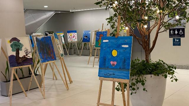 Um convite à sensibilidade: Shopping Barra recebe exposição VERNISSA
